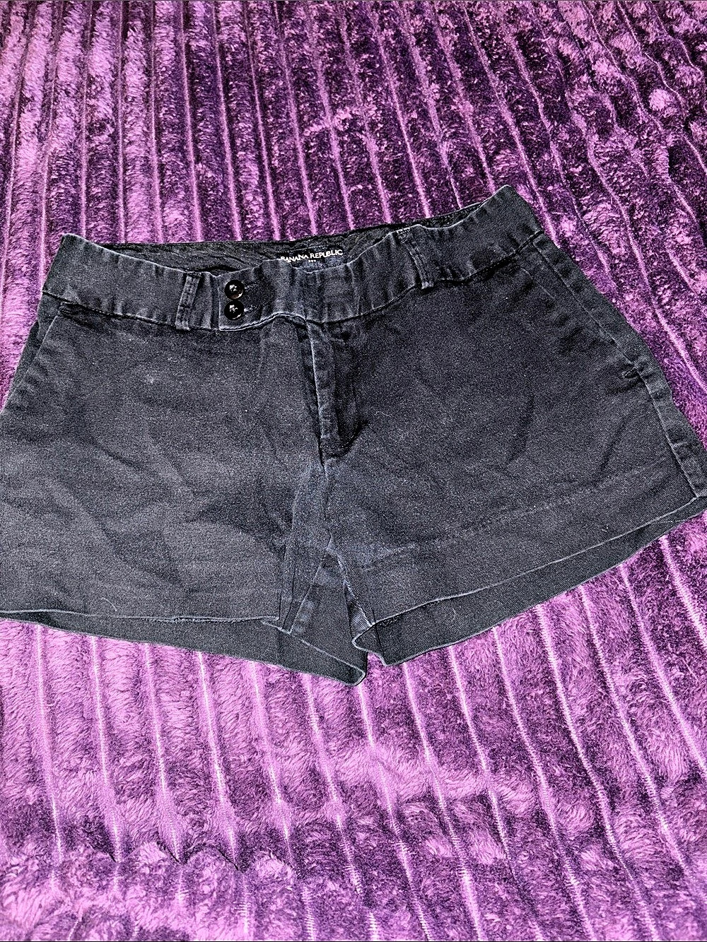 Banana Republic High Waist Shorts in Gray Size 8 Like New
